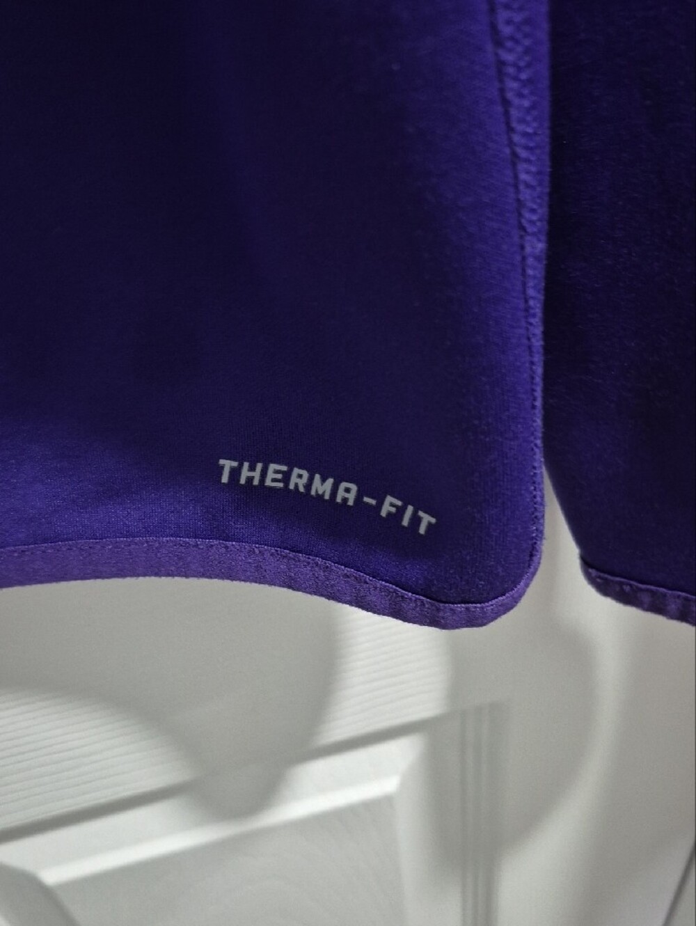 Nike Women’s Purple Thetma-fit Crewneck Sweatshirt with Patterned Swoosh - Picture 3 of 5